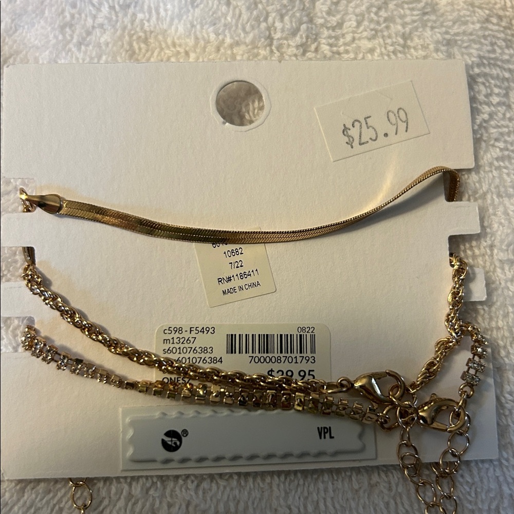 Lane Bryant Gold Bracelet Set costume - Picture 4 of 4